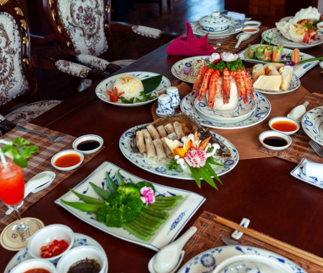 Emperor Cruise Nha Trang