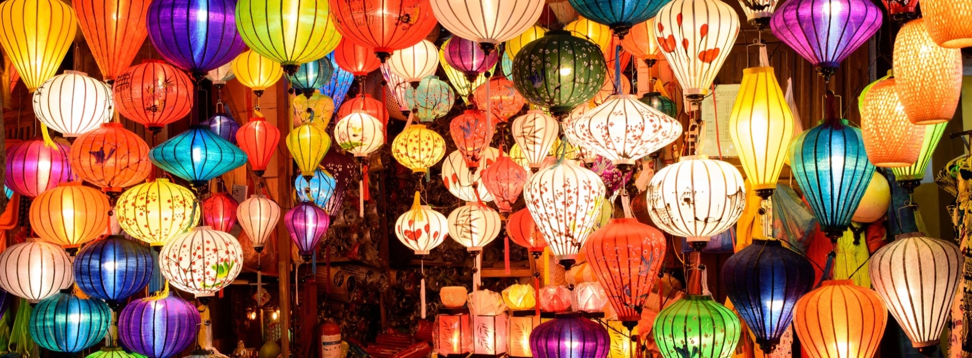 Hoi An Lantern Festival: A Mesmerizing Scene in the Old Town