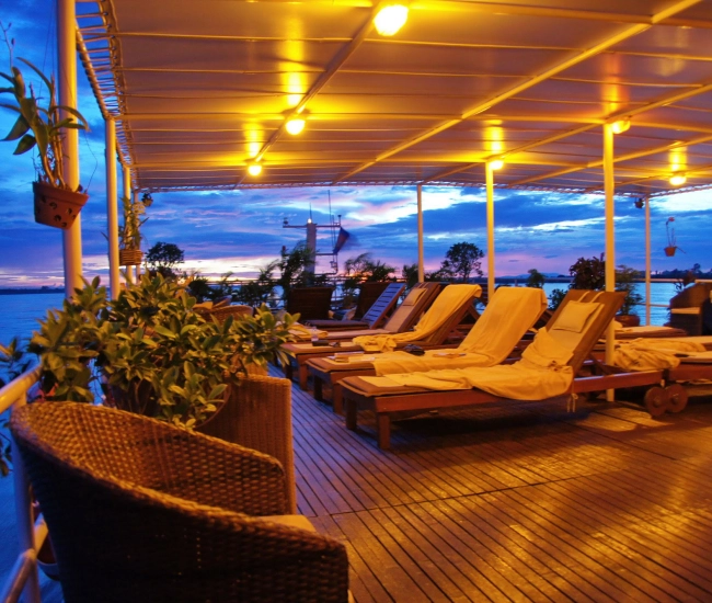 Toum Tiou II Cruise