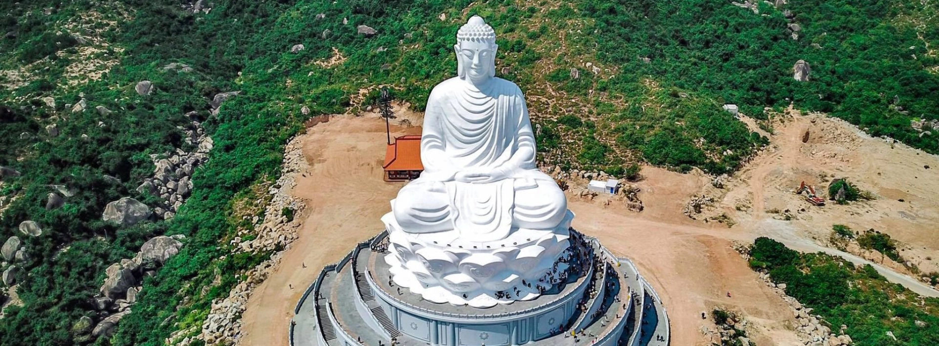 Ong Nui Temple Travel Tips - Travel Guides