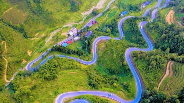 Ma Pi Leng Pass - One of Vietnam's "Four Great Passes