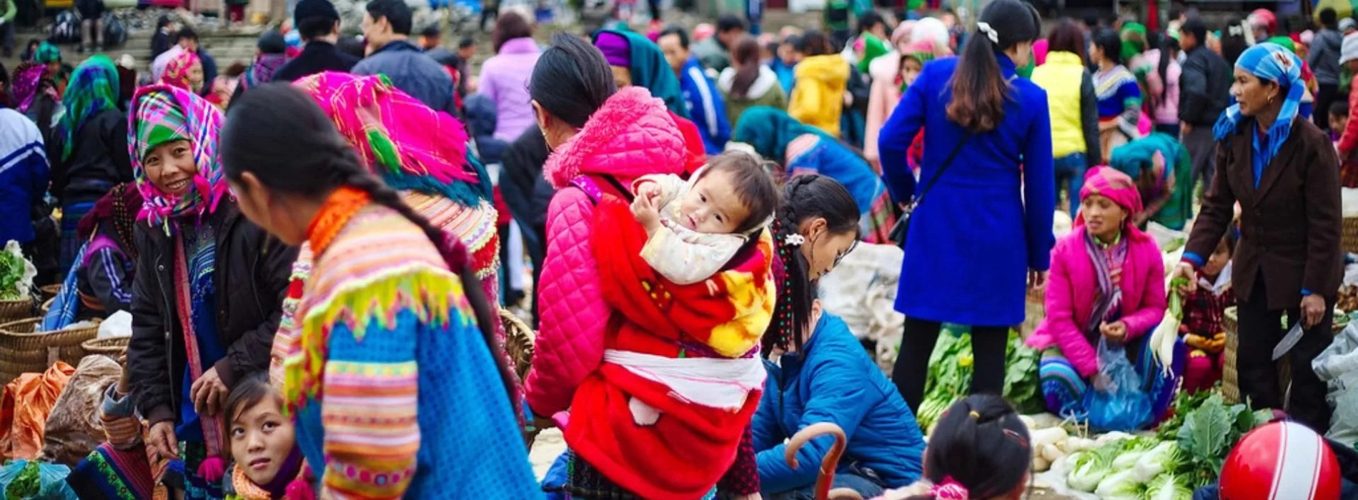 Muong Hum Market
