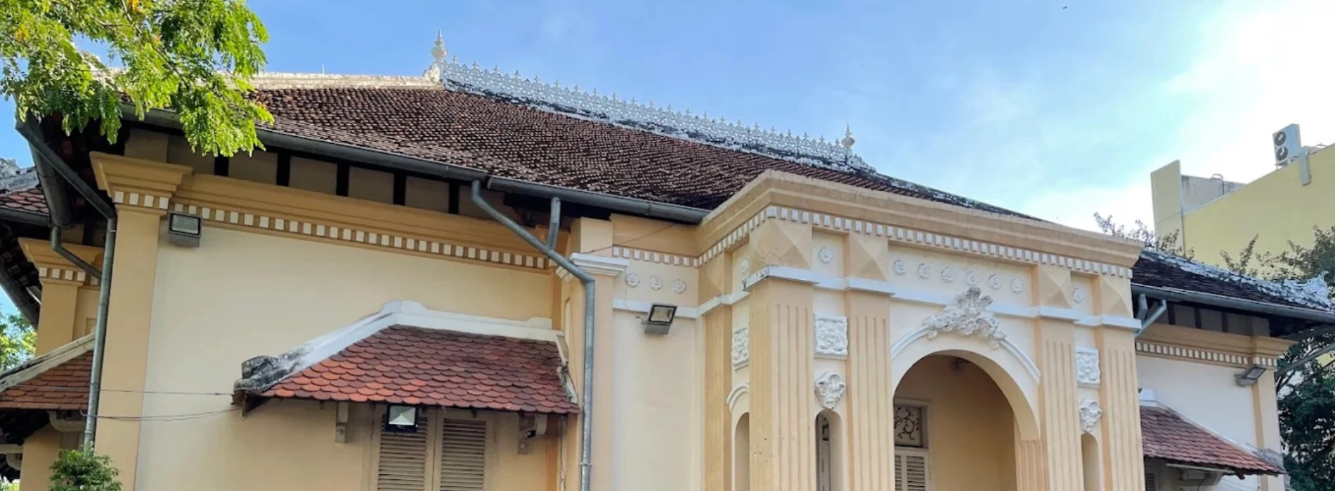 Bach Cong Tu Mansion