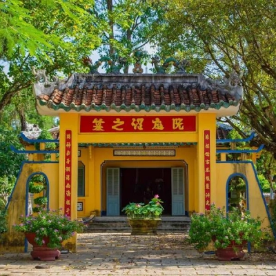 Nguyen Dinh Chieu Mausoleum