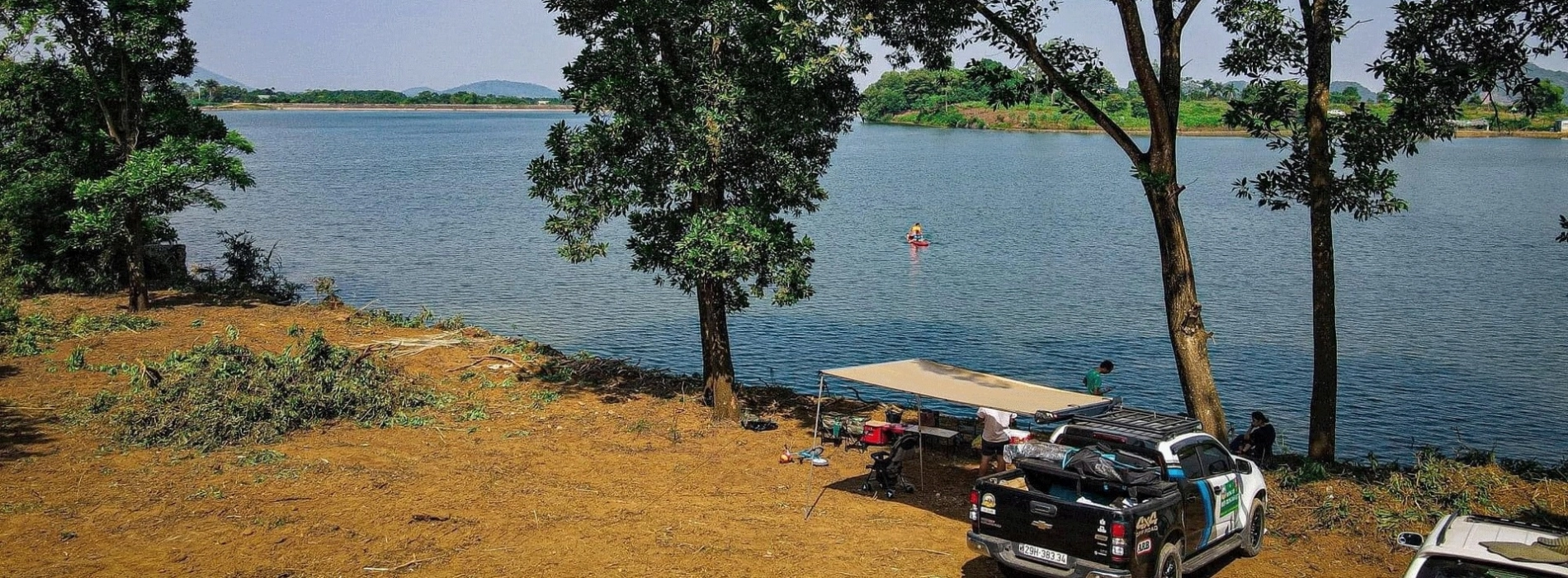 Dong Chanh Lake