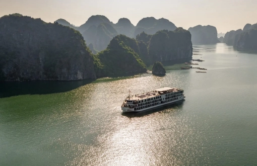 Halong Cruise 5 Days Sightseeing Halong Bay and Cat Ba Island