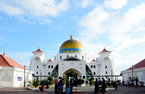 Top 10 Most Beautiful Malaysia Mosques to Visit in 2025
