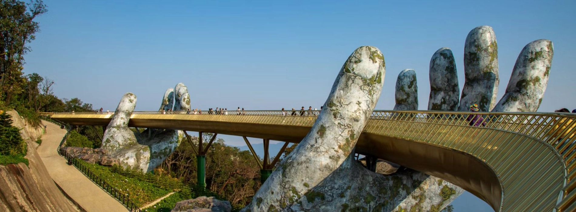 Da Nang Golden Bridge
