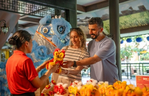 A Complete Guide to Vietnam Year-End Festivals 2025