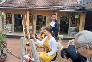 Hanoi – Hong Quang Water Puppet Village – Pham Phao Brass Instrument Village – Ecohost Truc Thang (L/D)