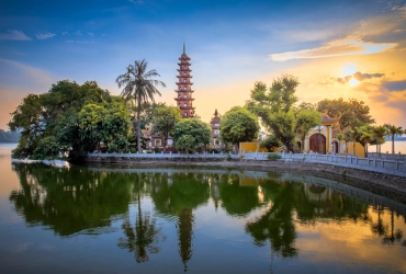 Hanoi Full Day City Tour – Night train to Lao Cai (B) No guide on train