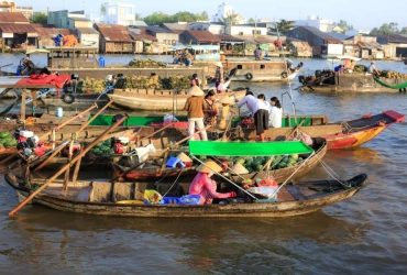 Saigon – Cai Be- Vinh Long – Handicraft villages – Saigon (B)