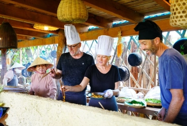 Hoian Cooking Class - Flight to Saigon (B, L)