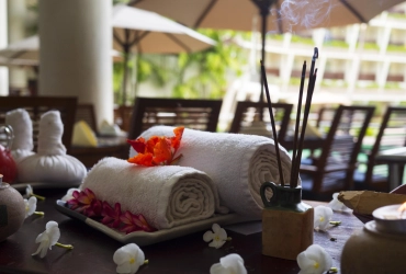 Arrival in Hanoi – relaxation massage (D)