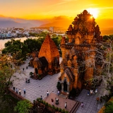 Central Vietnam Wellness Tour 5 Days: Coastal Wellness Journey