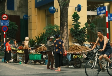 Hanoi fullday city - SIC Hanoi Vespa foodtour (B/D)
