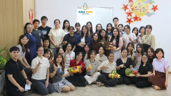 Celebrating the 2026 Mid-Autumn Festival at Asia King Travel