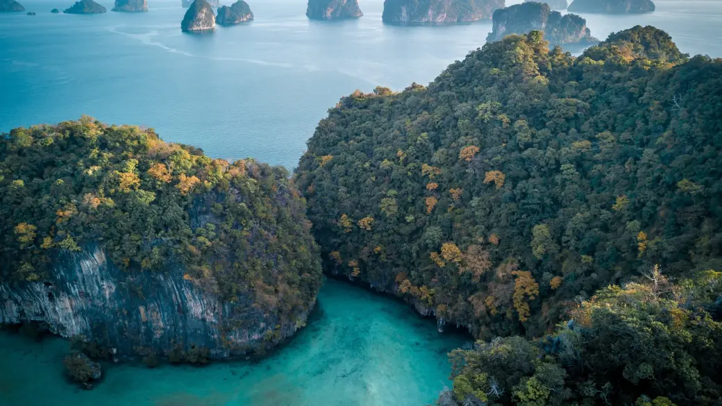 Koh Yao Noi – Private boat in Phang Nga Bay