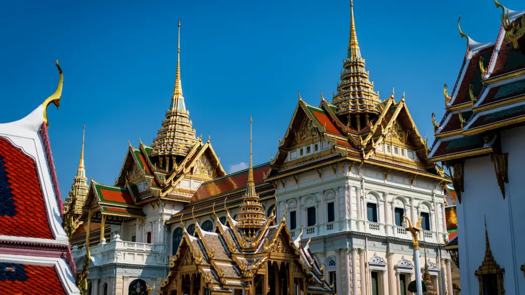Bangkok – Grand Palace and a private khlong boat