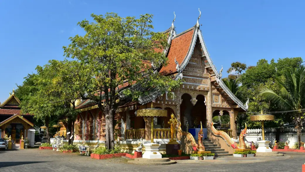 Chiang Mai – Old City temples and cooking with a chef