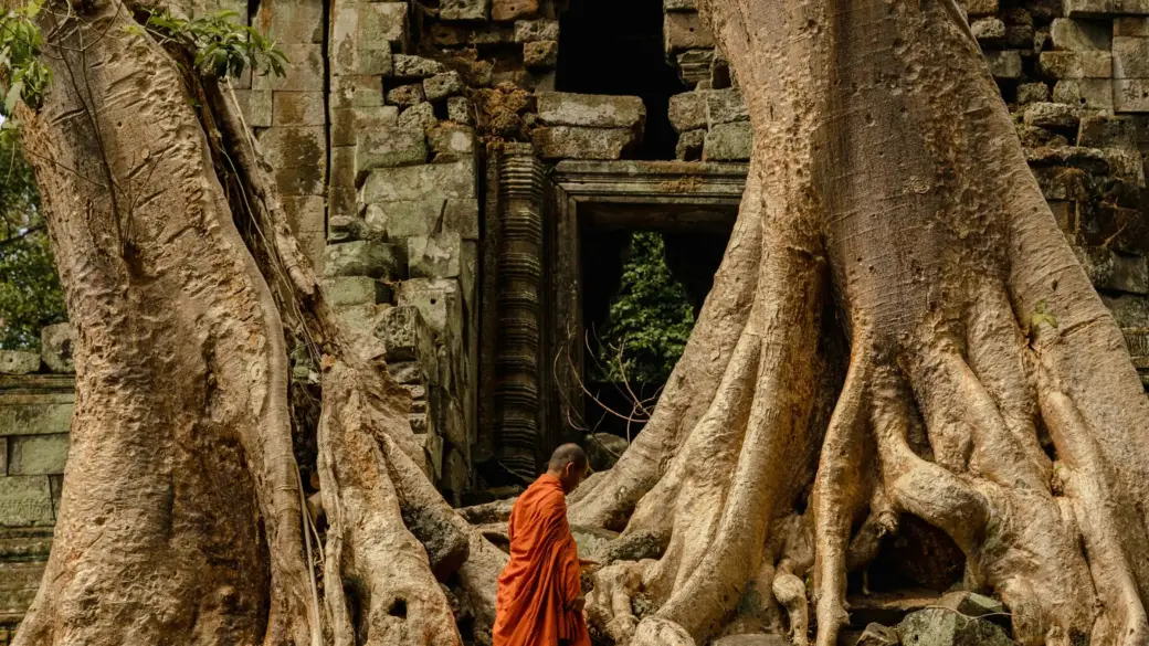 Luang Prabang – Fly to Siem Reap