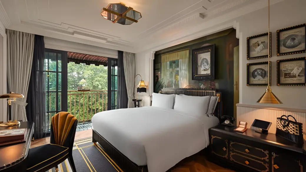 Hanoi – Arrival in style