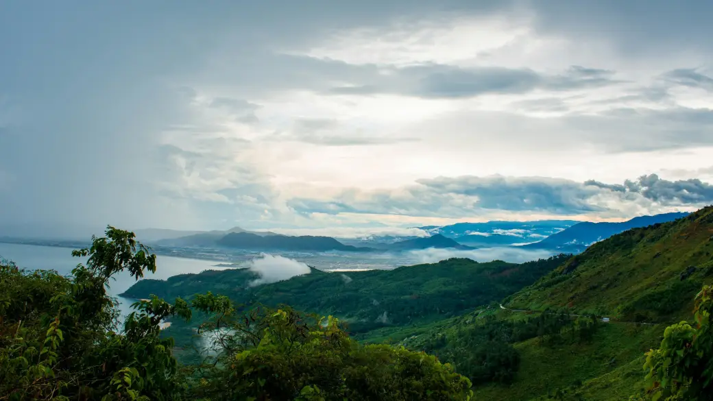 Hue – Hai Van Pass – Hoi An