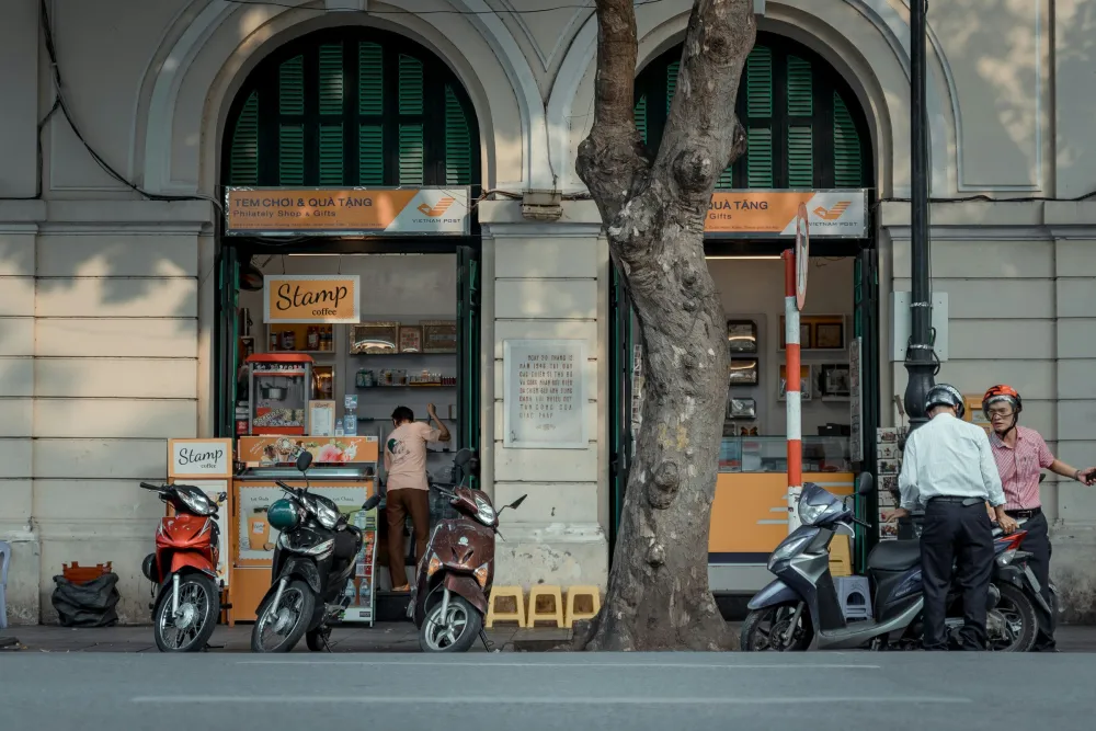 Hanoi – Old Quarter, temples and street food by Vespa