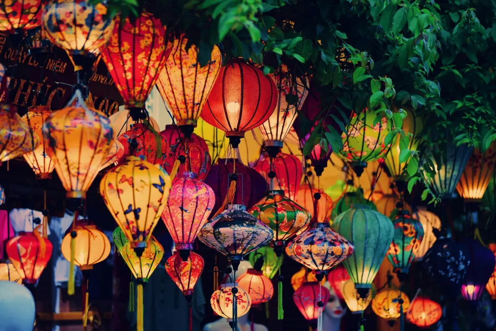 Hoi An – Ancient Town and a private lantern boat