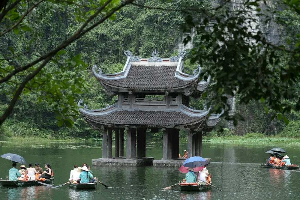 Hanoi – Ninh Binh