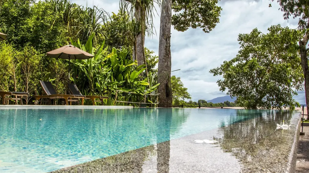 Luang Prabang – Fly to Pakse – Champasak