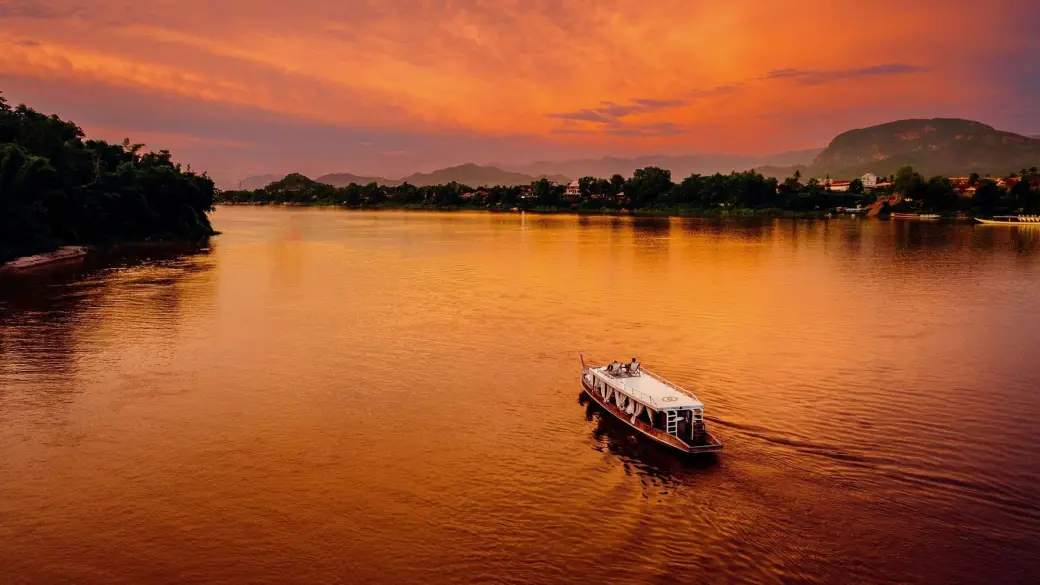 Luang Prabang – Departure