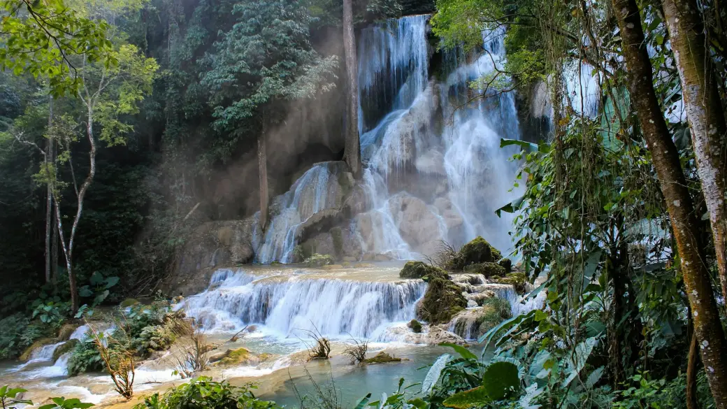 Luang Prabang – Kuang Si Falls and the countryside