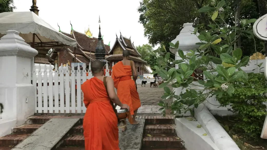 Luang Prabang – Temples, the Royal Palace and the Mekong at sunset
