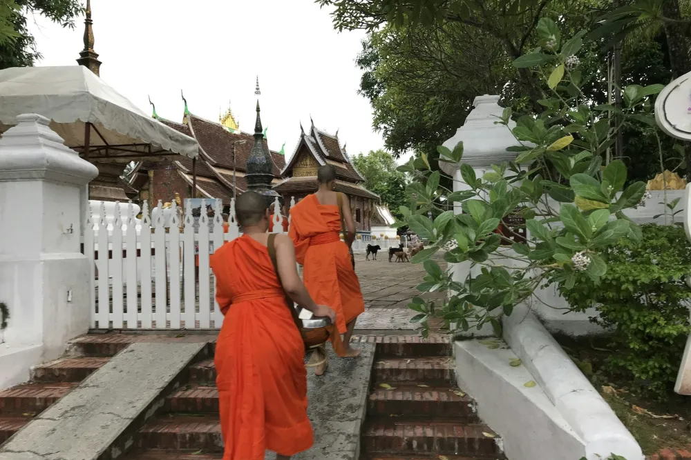 Luang Prabang – Temples, the Royal Palace and the Mekong at sunset